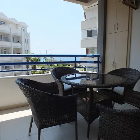 Emniyet Apartment